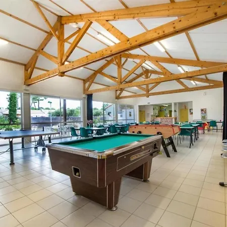 Σαλέ Zecamping 3 Avec Chiens Acceptes Piscine Couverte Et Piscine Chauffee