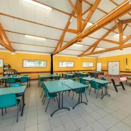 Horská chata Zecamping 3 Etoiles Avec Chiens Acceptes Piscine Couverte Et Piscine Chauffee Saint-Jean-de-Monts