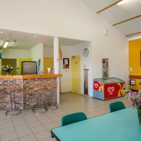 Zecamping 3 Avec Chiens Acceptes Piscine Couverte Et Piscine Chauffee